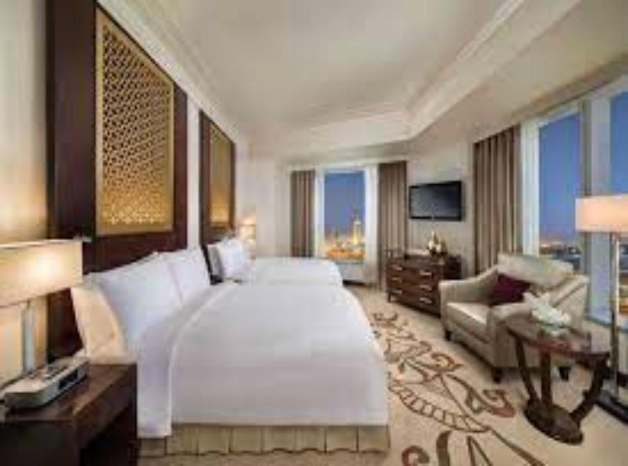 El De Rosewood Near Delhi Airport New Delhi